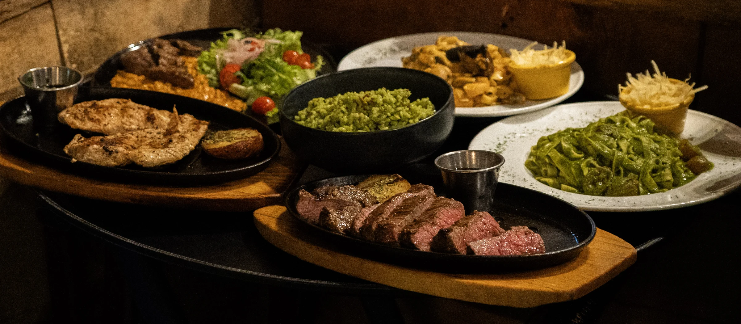 Platos de Tres Valles Restaurant